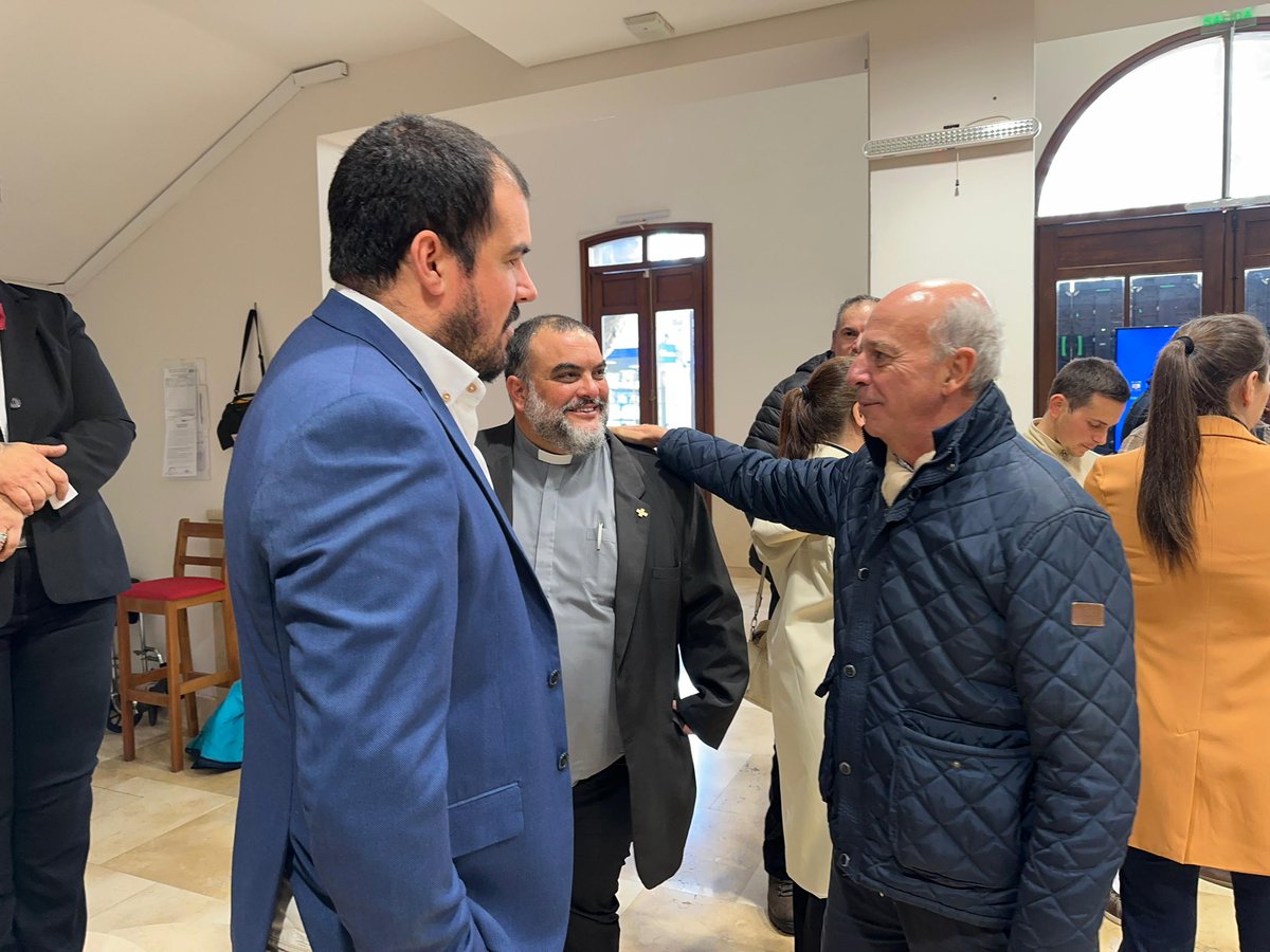 Acompañando a <a href="/falgorta/">Felipe Algorta</a> en su asunción en Durazno. Desde hace años caminamos juntos y forjamos una amistad profunda . Su afecto y su inteligencia le permitió construir la responsabilidad que su pueblo le dio y hoy asumió.