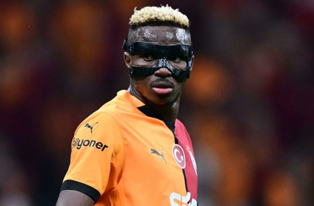 Allah geliyor geliyor geliyor..... 💛❤️💛❤️💛❤️🔥🔥🔥 Victor Osimhen <a href="/victorosimhen9/">Victor Osimhen</a>