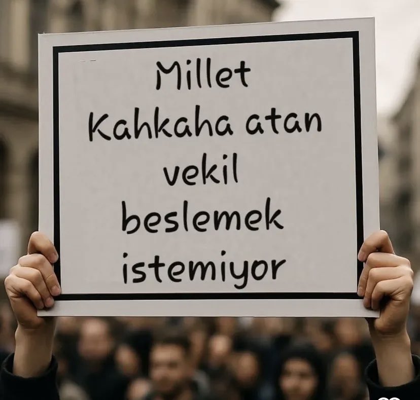 Vekil ne demek biliyorsunuz değil mi?
Eğer seçilmiş vekil, ASİLE gülüyorsa
Şirazenin kaydığını ve VEKİLLERİ azletme zamanın geldiğini görün.
Haydi boylu tohumlar
👇
 #KahkahayıSandıktaGör
Şimdi vekile ne demek gerekiyor..
Emekliyi komik mi buldun.
O zaman aç şeyine GÜL.
Emekliden