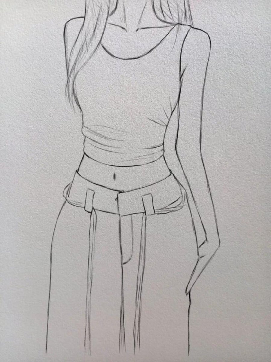 ⭐️#painting

This morning I had an idea to paint, so I was painting on the balcony. Isn't it best to keep your mind free and light? By the way, do you like painting?