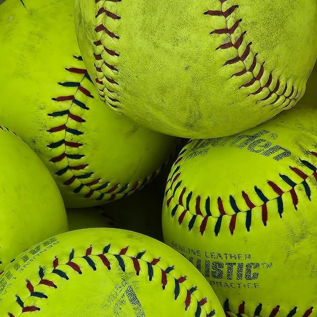 Tomorrow's IGHSAU 2A regional matchup between Cascade and Maquoketa Valley has been bumped to a 3:00pm start due to impending weather. Tickets are available on Bound or with a card reader at the gate. Good luck to both teams! @ighsau