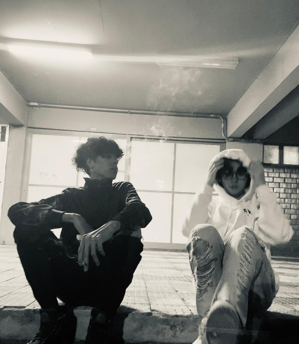 drama club tweet media