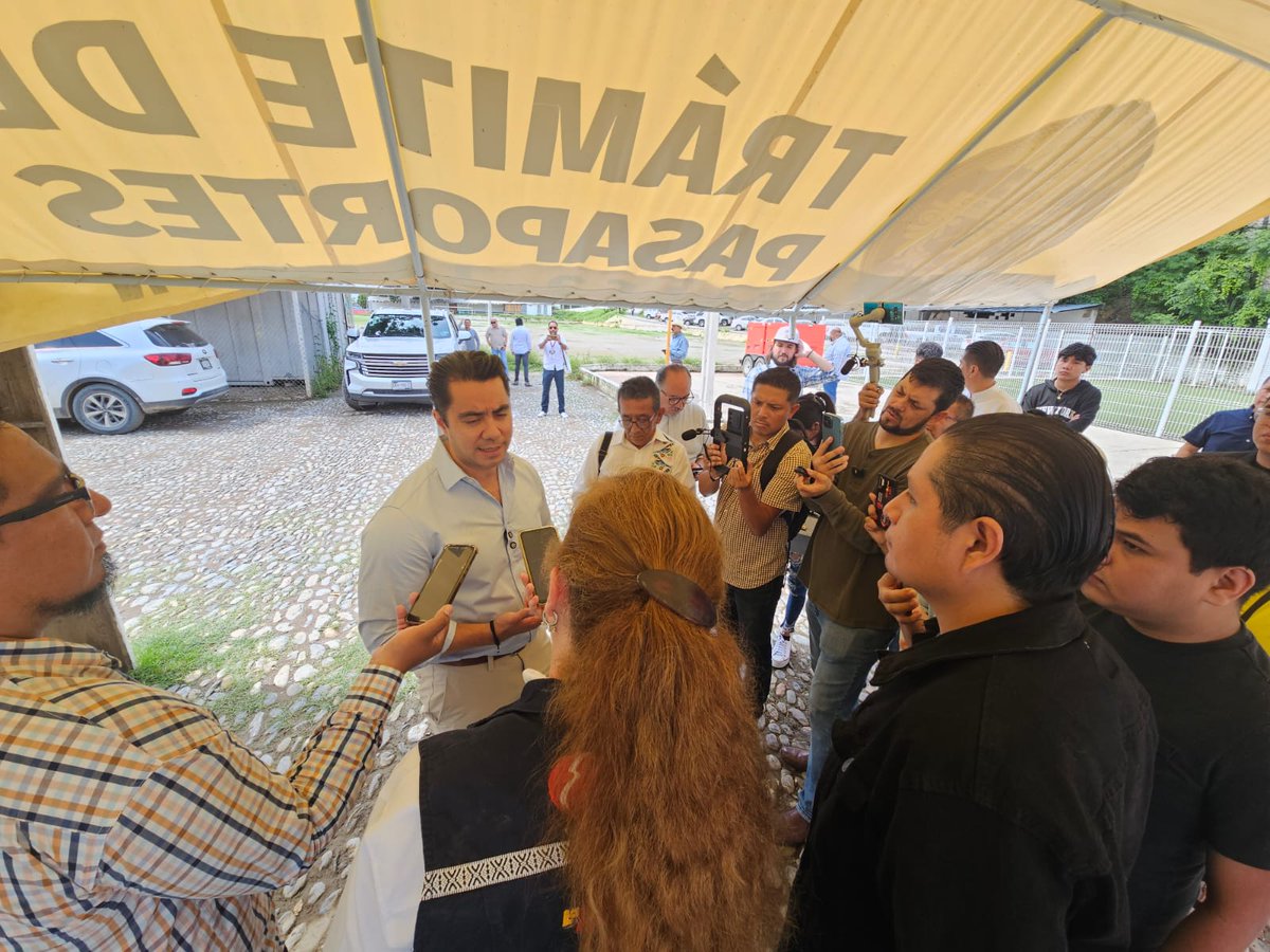 PVozdelaSierra's tweet image. #Entérate | 🚔 Donará Felifer Macías 60 patrullas a municipios de la Sierra Gorda
Más detalles: ⤵
vozdelasierra.com.mx/donara-felifer…