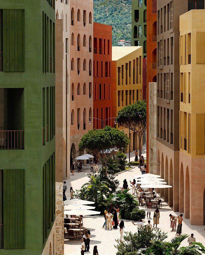 aaldakheelalla's tweet photo. تم الإعلان عن مشروع  
 Vlore Beach Urban Development 
في مدينة فلوريه بألبانيا،
من تصميم
 Oppenheim Architecture 

عمل موفق ، تتضح فيه جودة الحلول العمرانية التي تجمع بين التنوع بالكثافات + مشهد عمراني  زاهي بالرمزية والالوان المحلية الغنية، 

يتوسطه ممر مشاة محوري يصل الكثافة بالشاطئ، مع فضاءات عامة مترابطة ومشجعة للحركة، السوق، التنزه.

مشروع ينسجم مع بيئة القرية المحلية ويمنح حيّاً نابضاً بالجمال و التنوع 

https://t.co/gsHvoGX7IO