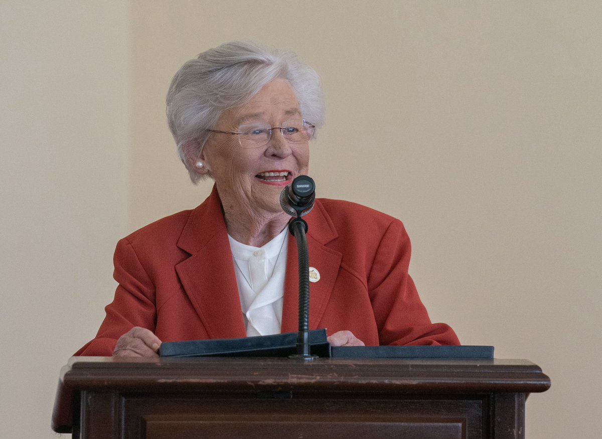 Governor Kay Ivey tweet media