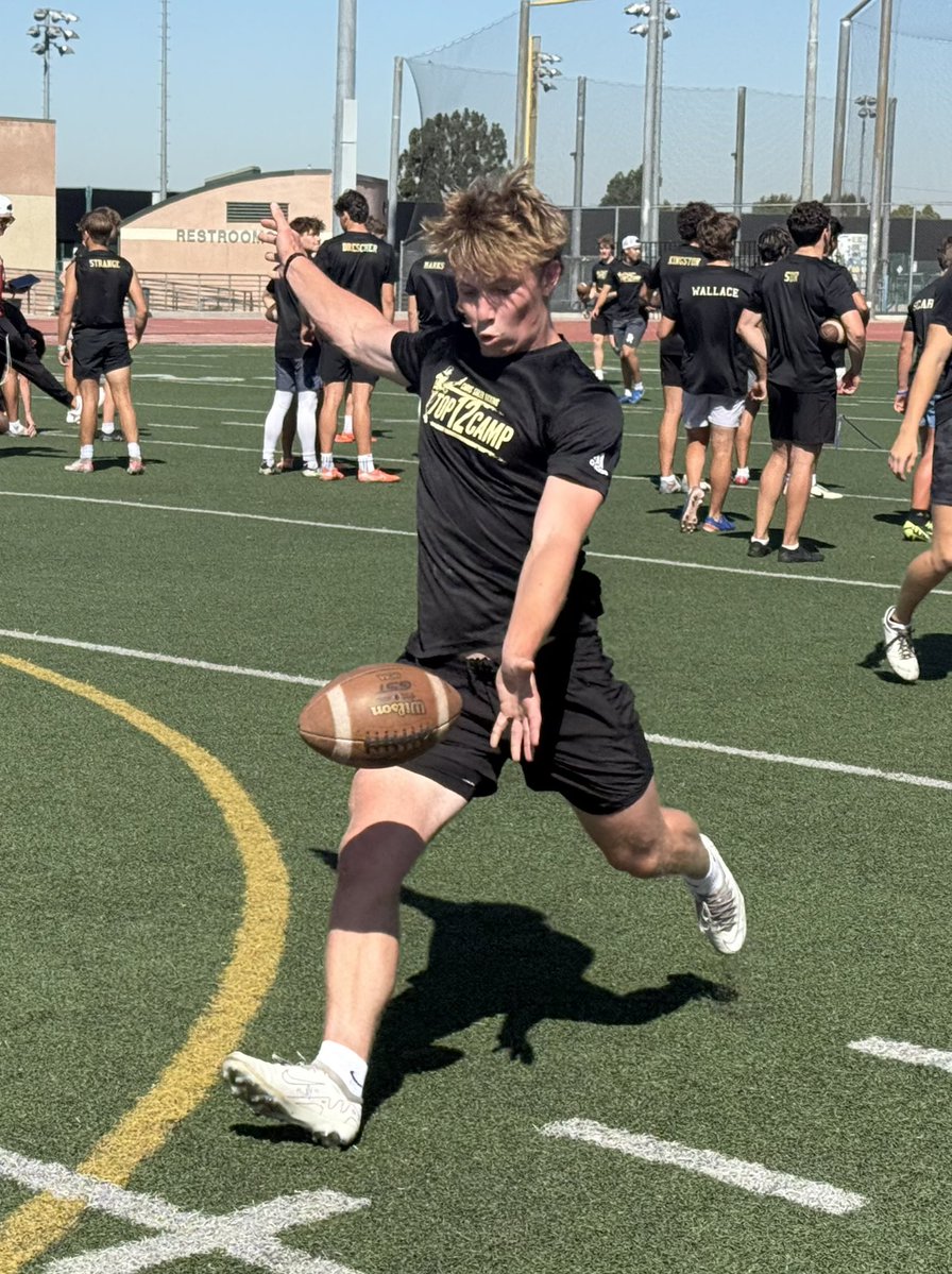 SebastianMiles0's tweet image. Grateful to have had the opportunity to compete with the best of the best at the Chris Sailer Top 12. Competed consistently over the 3 days, finishing top 4 in last man standing competition yesterday.
Thank you @Chris_Sailer for a great experience.
@CoachRobNAU @ThomasLee919…