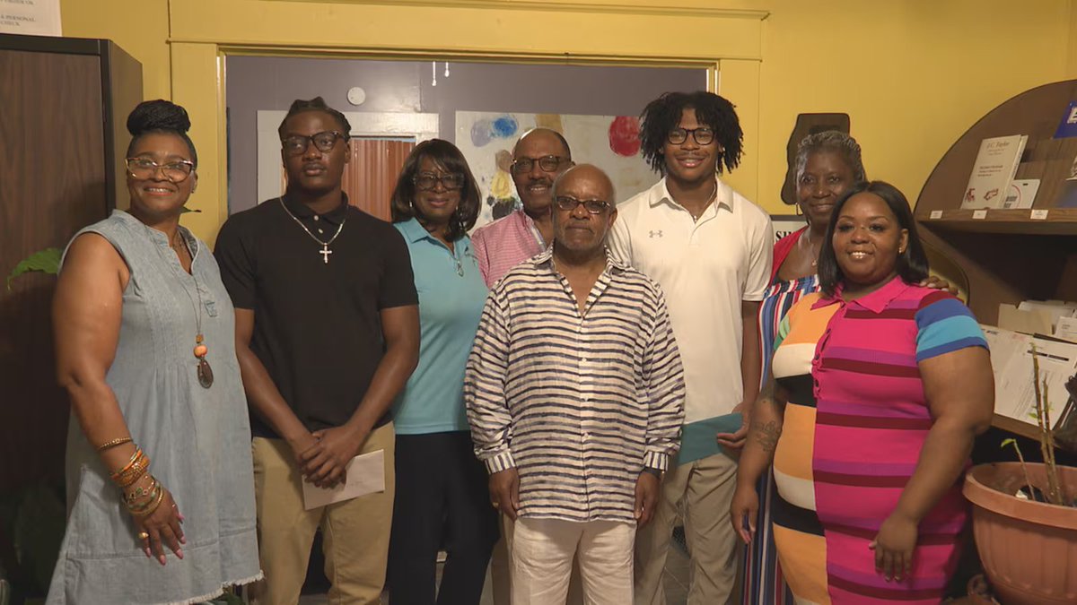 Congratulations to our very own 2025 graduate Kameron Johnson for being awarded a scholarship from The Dr. Martin Luther King, Jr. Parade and Celebration Committee. For more details, click on the following links  from <a href="/WTOKTV/">WTOK-TV</a>. wtok.com/2025/07/10/loc…