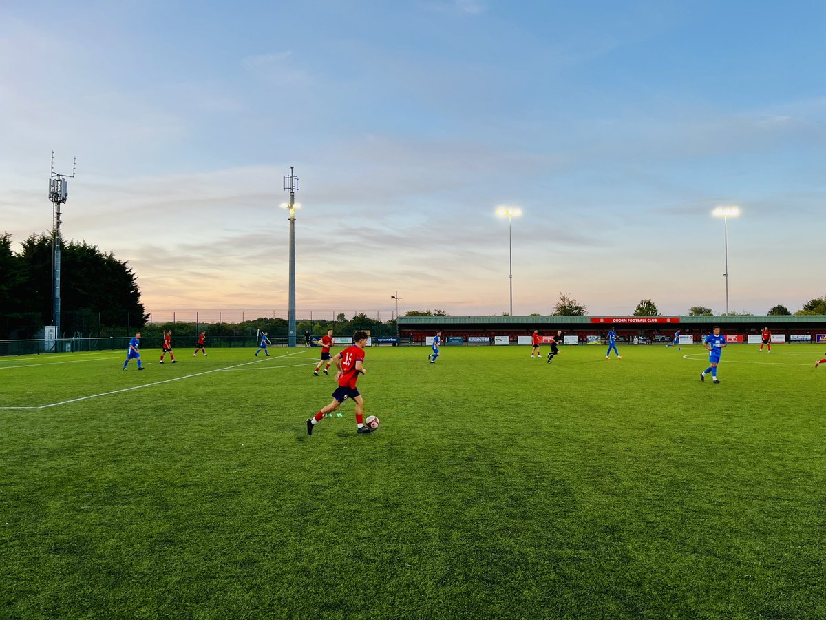 Prof. Lee Bosher (also on Bluesky) (@leebosher) on Twitter photo Loving the sultry summer night pre-season friendlies. <a href="/QuornAFC/">(C) Quorn Football Club</a> drawing 2-2 against a spirited AFC Hinckley side. Great to see Oscar Marshall put in a decent performance 👏🏼
<a href="/NonLeagueCrowd/">Non League Crowds</a> of only 120 Loving the sultry summer night pre-season friendlies. <a href="/QuornAFC/">(C) Quorn Football Club</a> drawing 2-2 against a spirited AFC Hinckley side. Great to see Oscar Marshall put in a decent performance 👏🏼
<a href="/NonLeagueCrowd/">Non League Crowds</a> of only 120