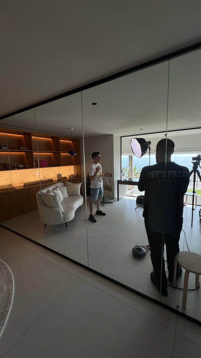 Looking at some of the pictures from our little #StablecoinSummer shooting.

We're cooking 🧑‍🍳