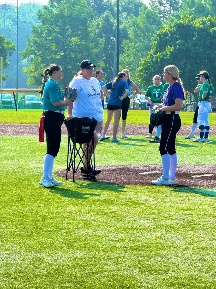 Thanks for taking the time coaches to make us better! World Series <a href="/MU_SpartanSB/">Manchester University Softball</a> <a href="/OtterbeinSB/">Otterbein University Softball</a> <a href="/WittSoftball/">Wittenberg Softball</a> <a href="/SoftballRio/">RioGrandeSoftball</a> <a href="/Softball_SalemU/">Salem Softball</a>