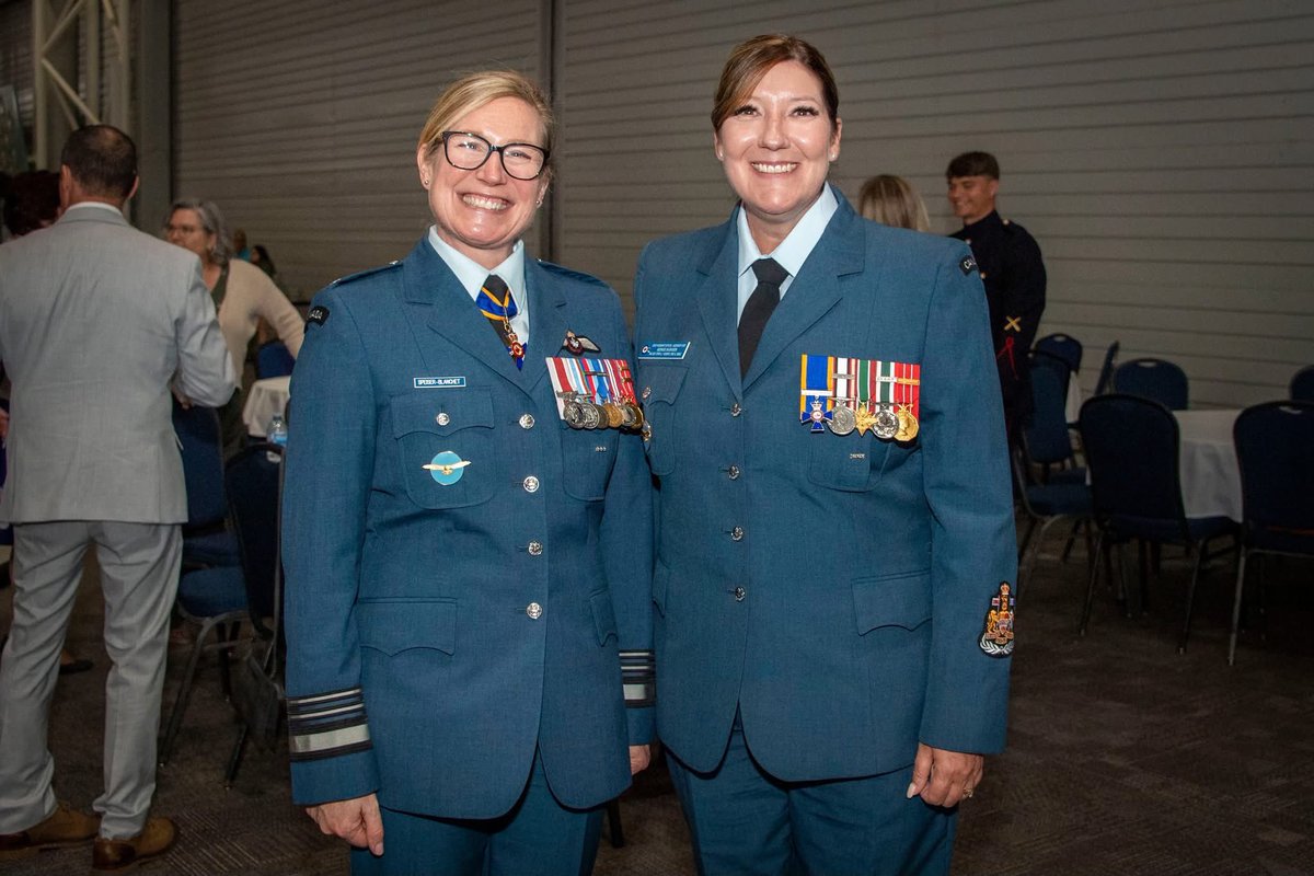 RCAF_ARC's tweet image. Join us in welcoming LGen Jamie Speiser-Blanchet, the new Commander of the RCAF.
LGen Speiser-Blanchet assumed command today from LGen Kenny in a ceremony at the Canadian Aviation and Space Museum.
A sincere thank you to LGen Kenny who commanded the RCAF for the last 3 years.