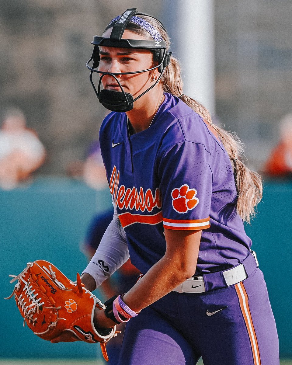 Clemson Athletics tweet media