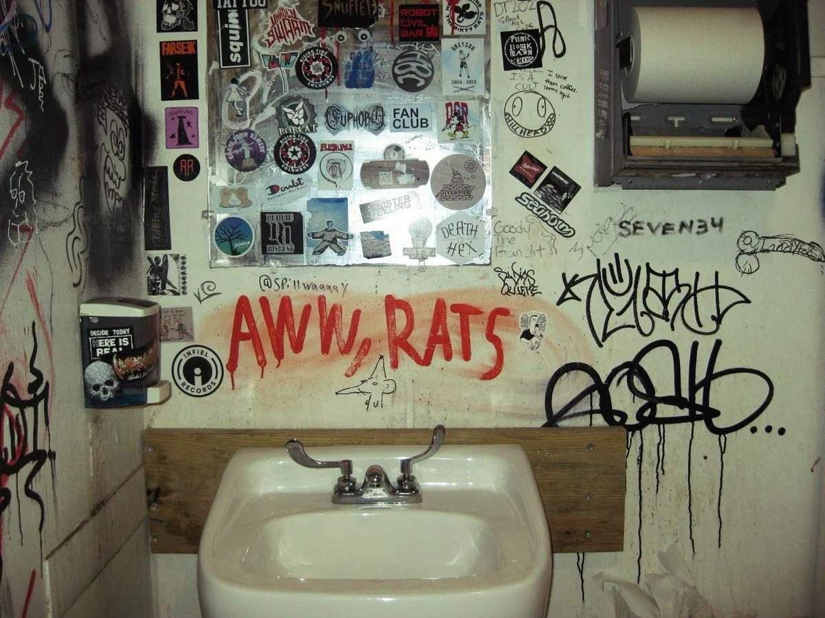 『ON A LONG ENOUGH TIMELINE, THE SURVIVAL RATE FOR EVERYONE DROPS TO ZERO』

☠︎︎✸ LIBERTY BELL

✮⋆˙ 🧨 ZONE 6’S FAVORITE CRASH QUEEN &amp; FORMER DRAC