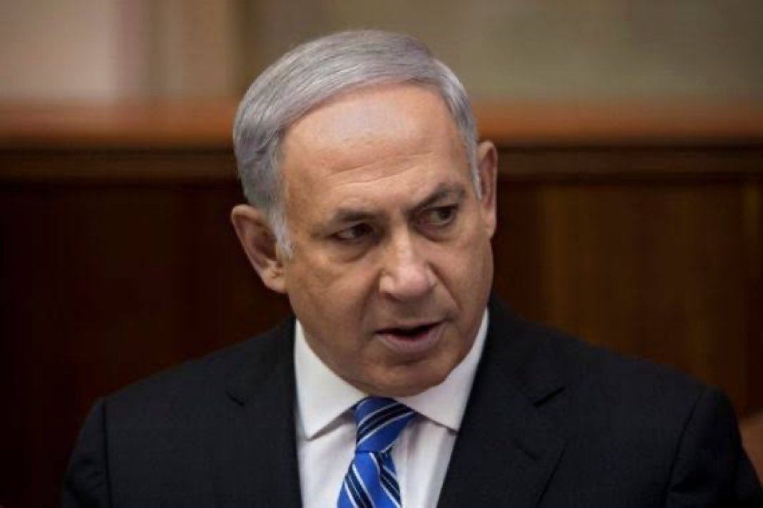 BREAKING –

Israelis are asking to ban Grok 4 after it compares Israel to "parásite which controls America"
