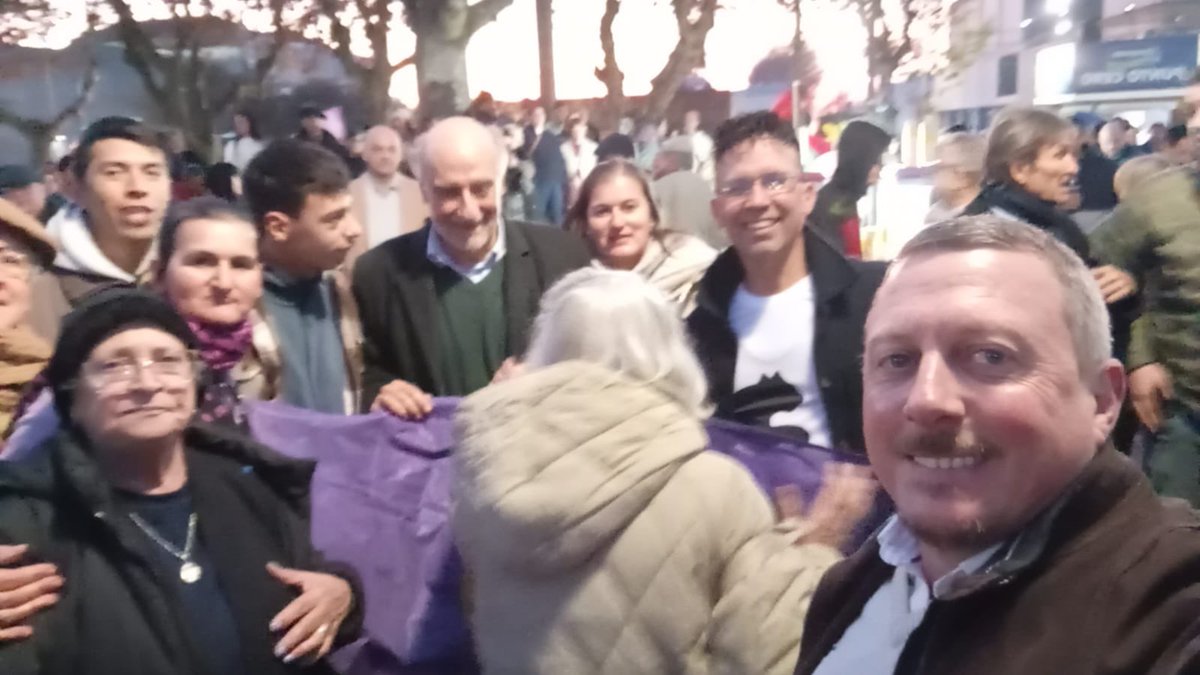 Pablo Mieres (@pablo_mieres) on Twitter photo Acompañamos los actos de asunción de los Intendentes <a href="/falgorta/">Felipe Algorta</a> de Durazno y Christian Morel de Cerro Largo junto a nuestros compañeros de <a href="/PIcerroL/">Partido Independiente CERRO LARGO</a> y Durazno Acompañamos los actos de asunción de los Intendentes <a href="/falgorta/">Felipe Algorta</a> de Durazno y Christian Morel de Cerro Largo junto a nuestros compañeros de <a href="/PIcerroL/">Partido Independiente CERRO LARGO</a> y Durazno
