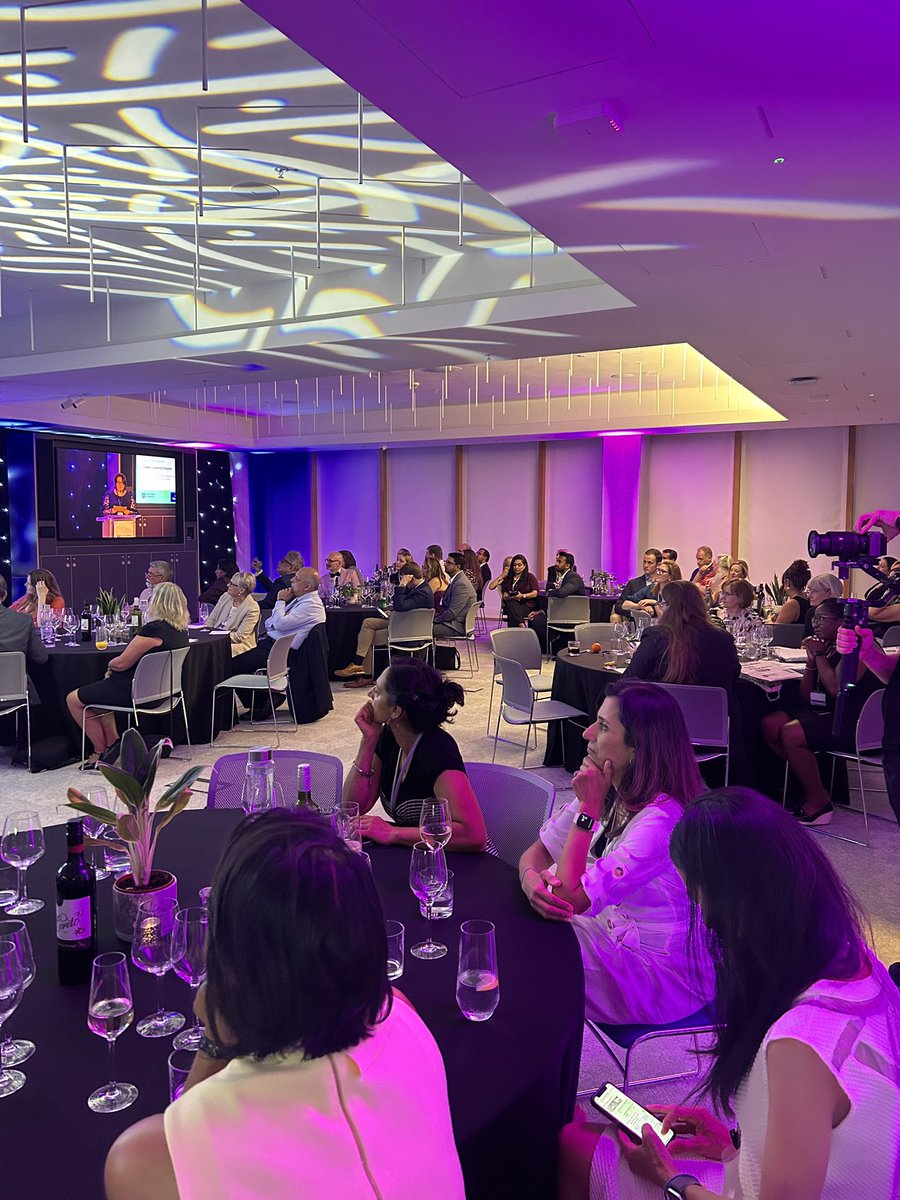 SoniaMMack's tweet image. What an amazing & inspiring evening!! Congratulations to all of our finalists and winners 👏🏻 👏🏻 👏🏻 @RCPhysicians #EPCA25