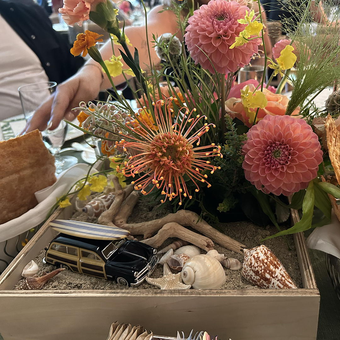 BrianWilsonLive's tweet image. Yesterday in Los Angeles, a ceremony was held at Westwood United Methodist Church, where Brian’s family and friends gathered to honor his life. The celebration continued at The Beverly Hills Hotel -memories were shared by many – with tributes from Mike Love and Al Jardine.