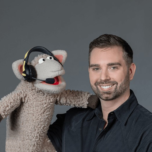 kencen's tweet image. “Sesame Street the Musical” producer, director, and playwright Jonathan Rockefeller chats with MD Theatre Guide about what it’s like to bring beloved childhood friends from the screen to stage.
“...We packed in so many of my favorites including the Yip-Yips (Martians),…