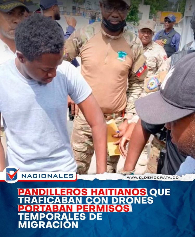 Movimiento Duartianos Unidos (@duartianounido) on Twitter photo ⚠️🇩🇴 EE. UU. teme que haitianos regularizados en RD (pandilleros incluidos) lleguen a su territorio y pongan en riesgo su seguridad. 🚨 Pero a nuestros políticos no les importa ni la seguridad nacional dominicana. Para muestra, basta un botón.
<a href="/PresidenciaRD/">Presidencia de la República Dominicana</a> <a href="/luisabinader/">Luis Abinader</a> ⚠️🇩🇴 EE. UU. teme que haitianos regularizados en RD (pandilleros incluidos) lleguen a su territorio y pongan en riesgo su seguridad. 🚨 Pero a nuestros políticos no les importa ni la seguridad nacional dominicana. Para muestra, basta un botón.
<a href="/PresidenciaRD/">Presidencia de la República Dominicana</a> <a href="/luisabinader/">Luis Abinader</a>