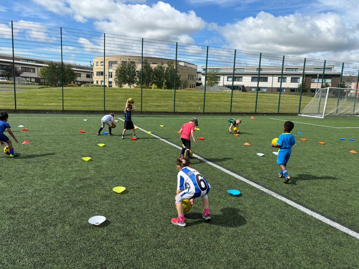 <a href="/coe_sport/">CEC Sports Development Team</a> <a href="/ScotFASouthEast/">South East Region</a> ⚽️Summer Camps: Week 1 - Day 4⚽️

The theme for day 4 was dribbling, delivered through lots of challenges, races and SSG’s💪

The coaches challenge score going into the final day sees the kids a narrow 100 points ahead. 

Going to be a tense final day…😁