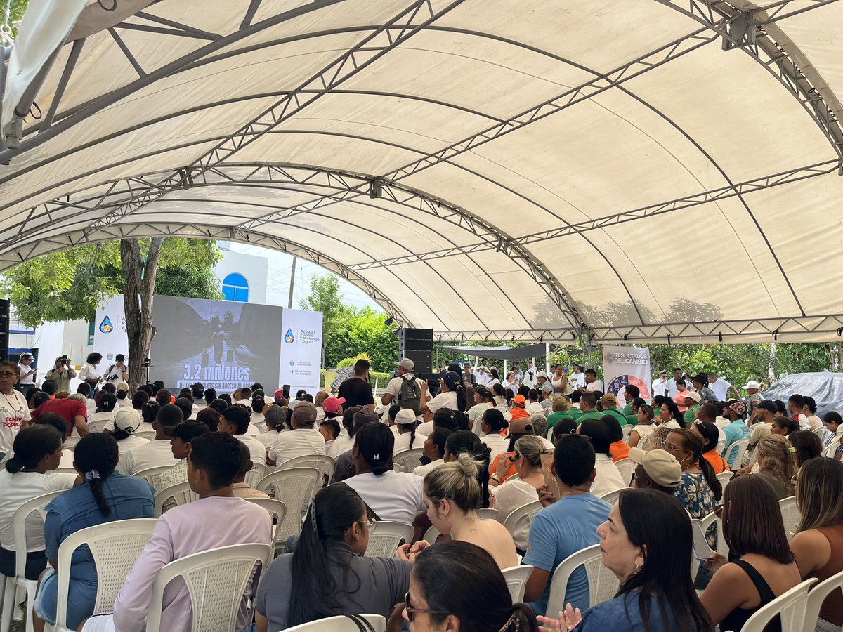 mmarguiguerra's tweet image. Por qué los #GobiernosDelCambioSiHacen hoy dignificamos la vida de los Fundanenses. La historia se divide en un antes y un después de cada una de las obras, sin lugar a dudas esta ampliación de planta es una de ellas.
.
Gracias @MagdalenaGober @carlosecaicedo @mrafael70…