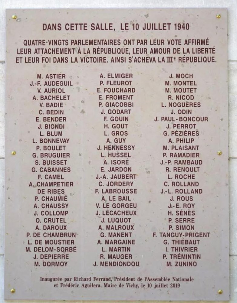 Il y a 85 ans ce 10 juillet, 80 parlementaires disaient non à Pétain. 
Parmi eux Léon Blum, Arthur Chaussy élu de #seineetmarne ou Marx Dormoy et Isidore Thivrier élus de l’ #Allier . ✊
Nous ne les oublions pas.