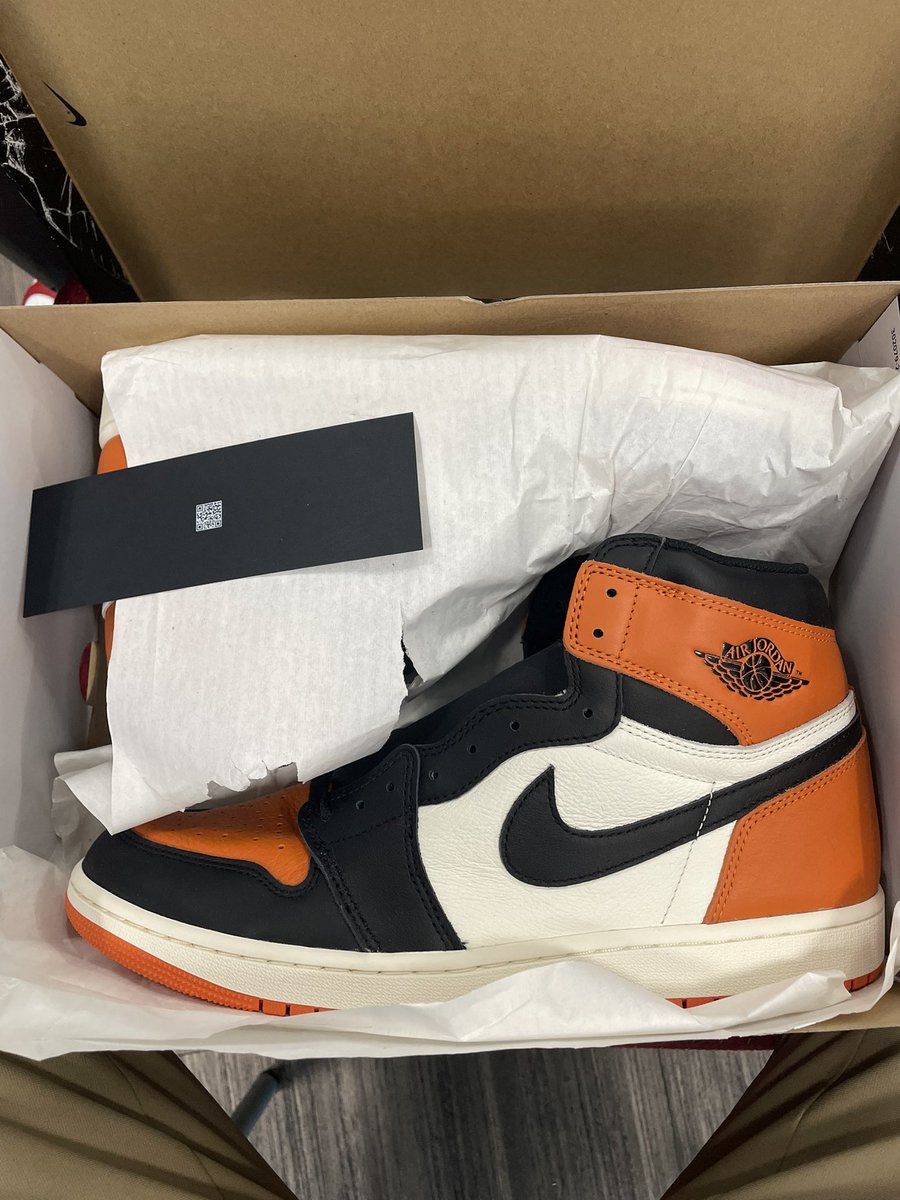 namesbrandon's tweet photo. My team gifted me shattered backboards today 😭 https://t.co/fREx457K1H