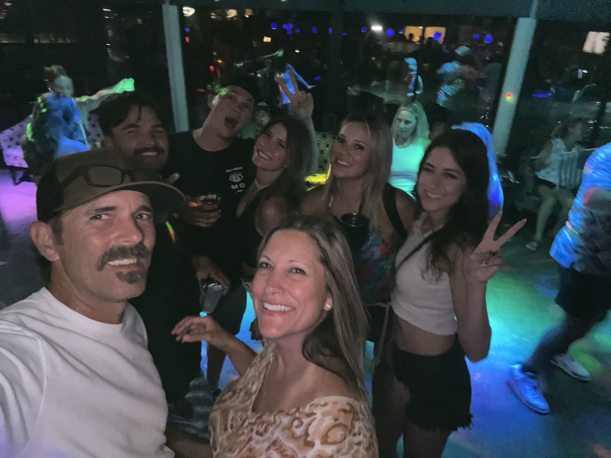 🇺🇸SuperBasedInCali🇺🇸 (@superbasedinca) on Twitter photo Always a good time when we go out with the kids! At least they think I am still cool 😎 Always a good time when we go out with the kids! At least they think I am still cool 😎