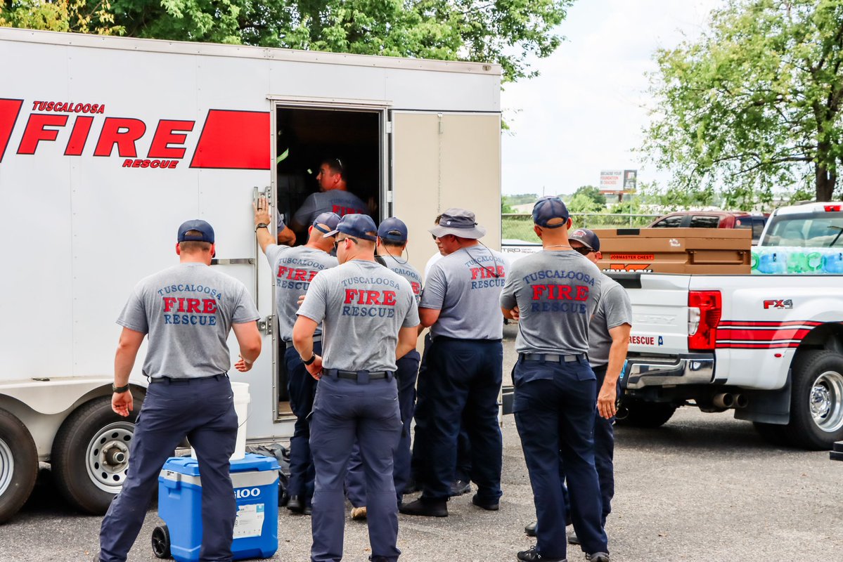 T_Town_Fire's tweet image. TFR is en route to Texas to assist with search and rescue operations following the devastating flooding in Texas. Please join us in praying for their safety and the communities they’re going to help.