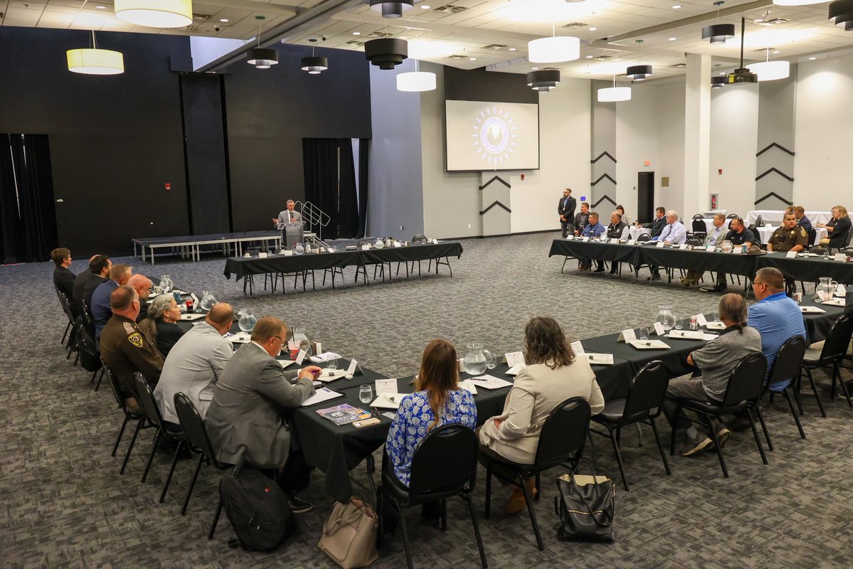 GovArmstrong's tweet image. Thank you to the Turtle Mountain Band of Chippewa Indians and Chairman Jamie Azure for hosting dozens of state agencies in Belcourt today.
These meetings are part of the commitment we made to visit all five tribal nations in our first year in office to hold listening sessions,…
