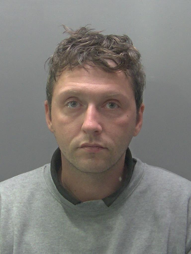 mjeslfc's tweet image. Watching 24 Hours in police custody has knocked me sick. Craig France is a vile rapist. Watching those videos of those poor girls is heartbreaking. The prisons sentence is a fkn joke @Keir_Starmer. He should have got life.