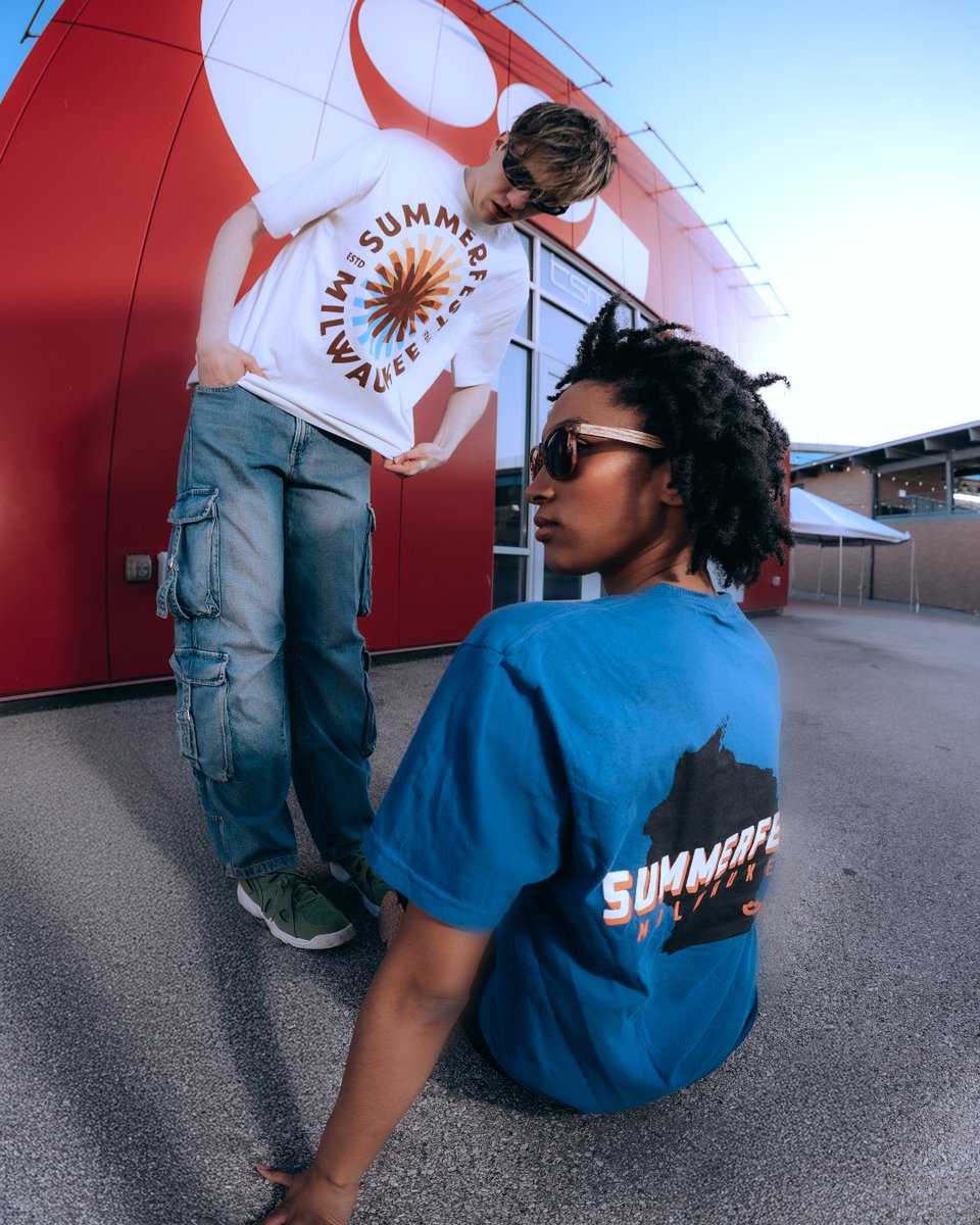 Summerfest's tweet image. Missed out on visiting the Summerfest store during the fest? Good news! There’s still time to grab your 2025 merch! 🎉🛍️
Get merch : summerfest.com/merch/
📸 @ bubbiesoup