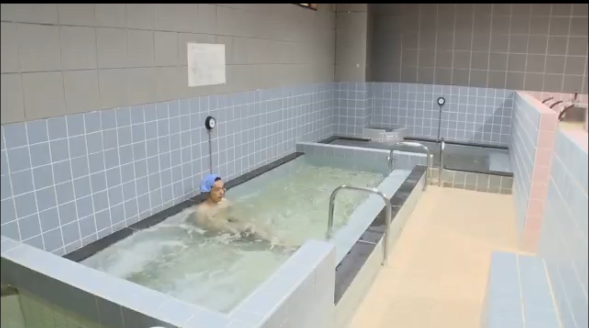 BS朝日の番組「ウェルビーイングみつけた」で、オシロが紹介されています。ユニークな福利厚生制度の紹介で番組の最後、なぜかおっさんの入浴シーンで終わってる笑　金春湯さん <a href="/kompal_osaki/">金春湯 大崎🗻サウナとクラフトビールが好きな銭湯</a> にお世話になりました。アーカイブ見れます。後編は来週月曜日公開です。
youtu.be/2LX3GIvRK9o