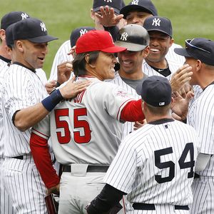 MaxMannis's tweet image. DJ LeMahieu coming back in April 2026 to get his ring