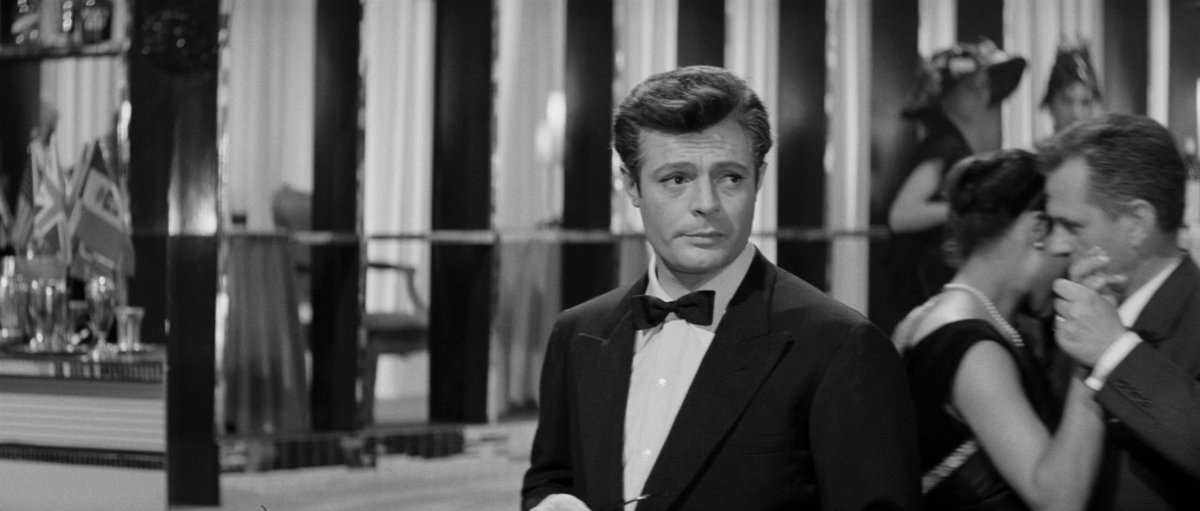 Is 'La Dolce Vita' dead? Or has it just been hijacked?

A lot of people have an opinion. Click the link for mine.

italiandispatch.com/p/franco-and-t… #DolceVita #Italy #ItalianDispatch