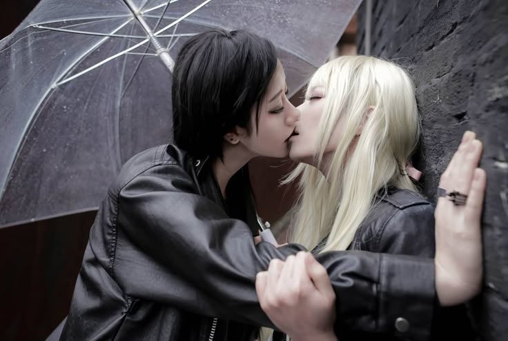 𝐊𝐢𝐬𝐬𝐊𝐢𝐬𝐬𝐊𝐢𝐬𝐬 (@kiss_xoxokiss) on Twitter photo 