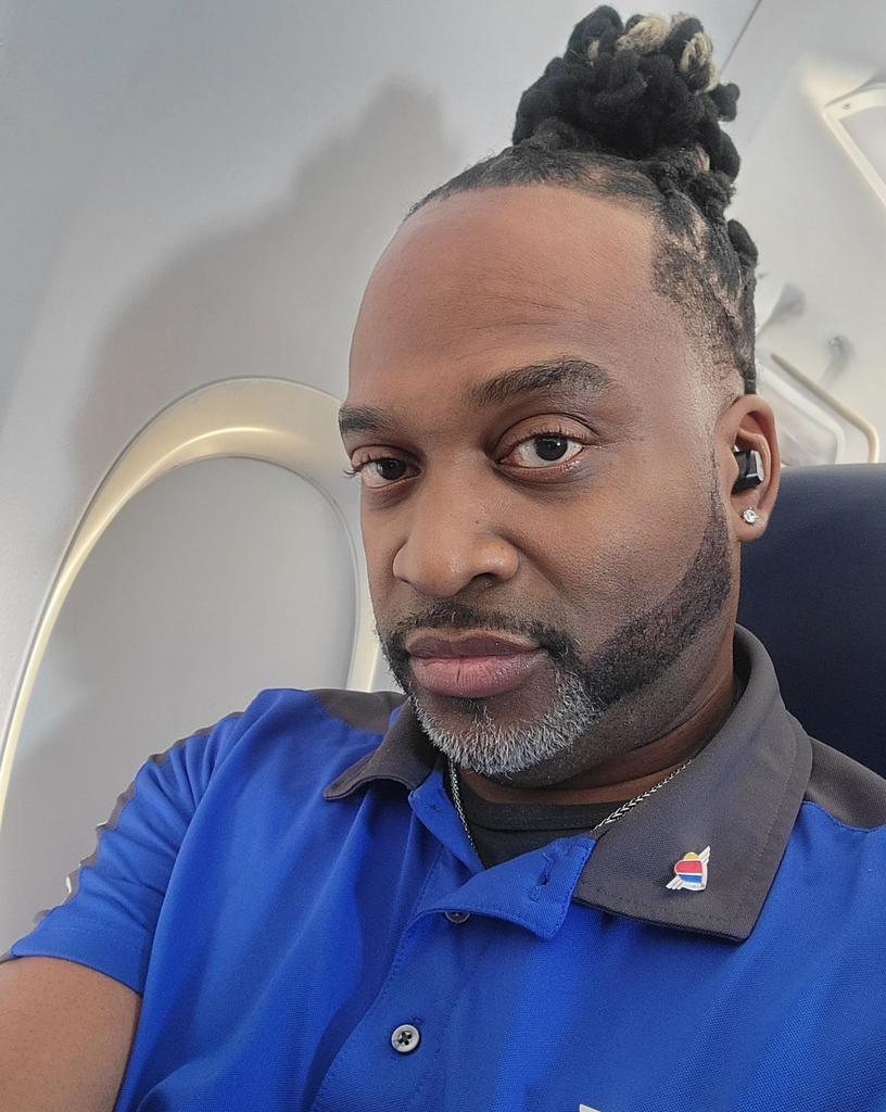 Its a man-bun for you qwertyhon out in the sun,  got my hair done, looking for some fun