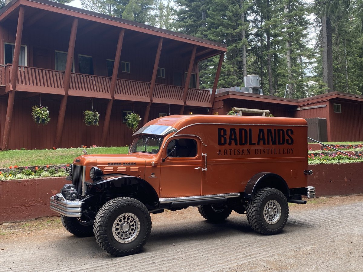 motorizm3's tweet photo. #DodgePowerWagon #PowerWagon #PanelTrucks #Motorizm https://t.co/W9wven9j5b