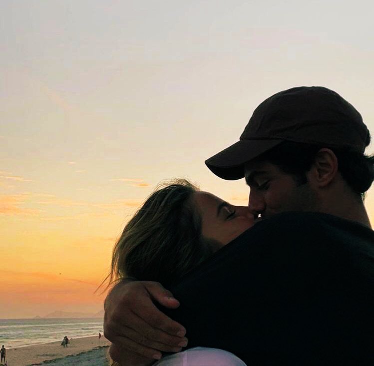 “Midnight 'til morning, call if you need somebody
I will be there for you”