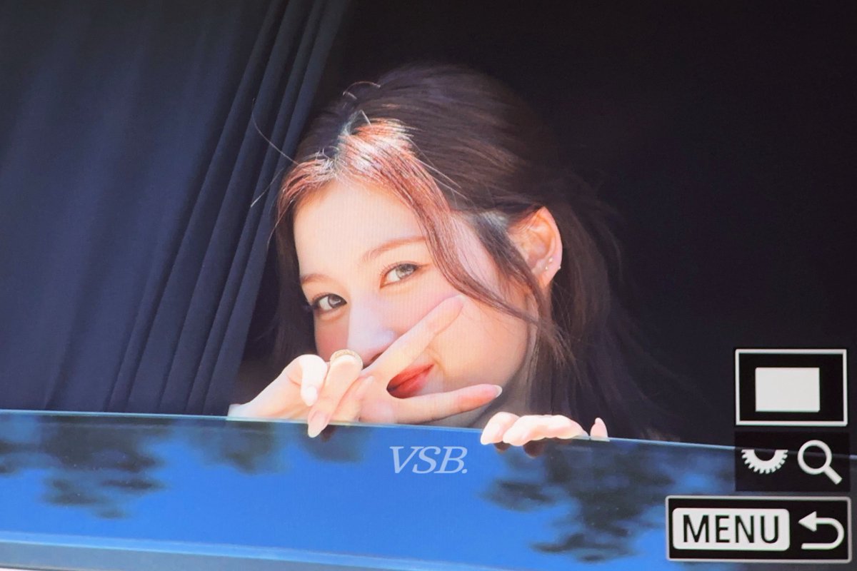 VERY SWEET BERRY tweet media