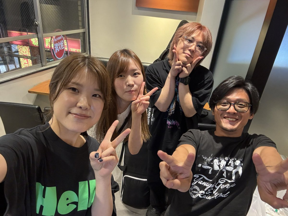 dropbydrop_band's tweet photo. 【YouTubeあげますよ！】
4月に行われた練馬familyでのライブの様子をお届けします。そのほかにも動画あります！プロフィールからチャンネル登録して是非見てください。
今夜21時から！

🔗https://t.co/2Xga2TkybN

いよいよ今月に迫った秋葉原CLUB GOODMANでのスリーマン。ご来場お待ちしております! https://t.co/eRa30SZsFT