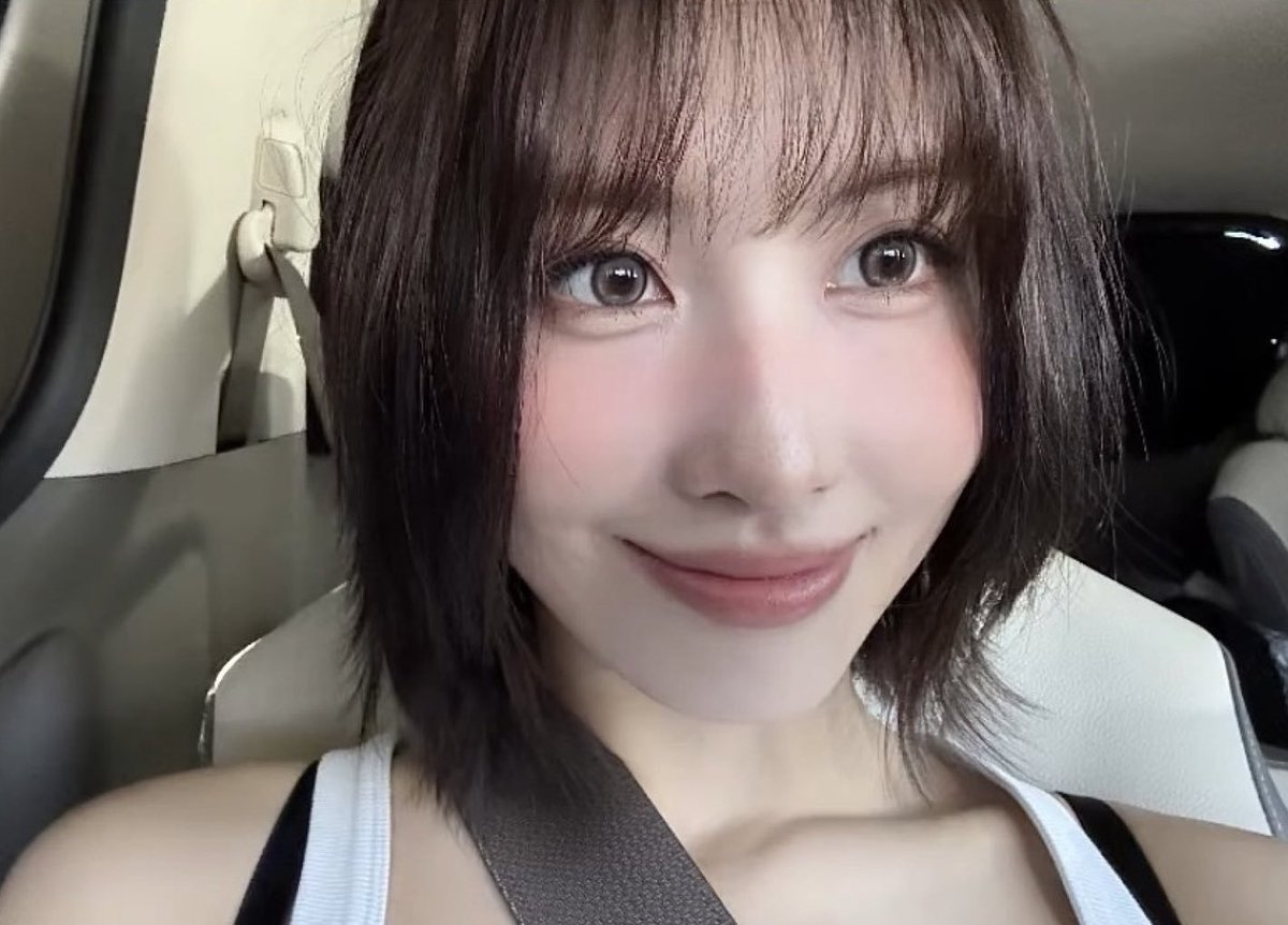 momo pics (@sourcemomo) on Twitter photo 