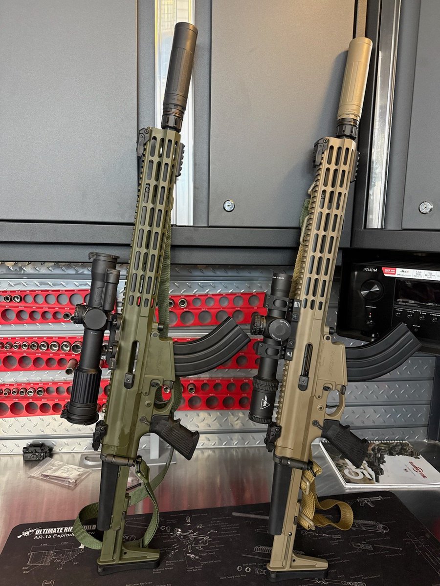 RobinsonArms's tweet image. Double Trouble - Robinson Armament XCR-Ls in 7.62x39 Suppressed with Leupold and Trijicon LPVOs. Easily convertible to 5.56, .300 BLK, 6ARC and more.
#tacticalrifle #xcr #762x39 #multicaliber #foldingstock #robinsonarmament