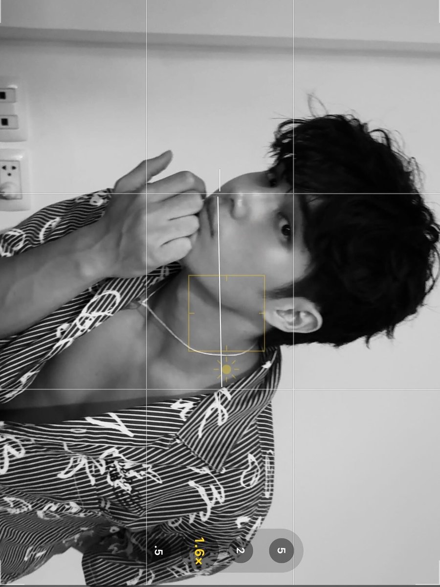 fvaizzy's tweet image. hi, miss me?