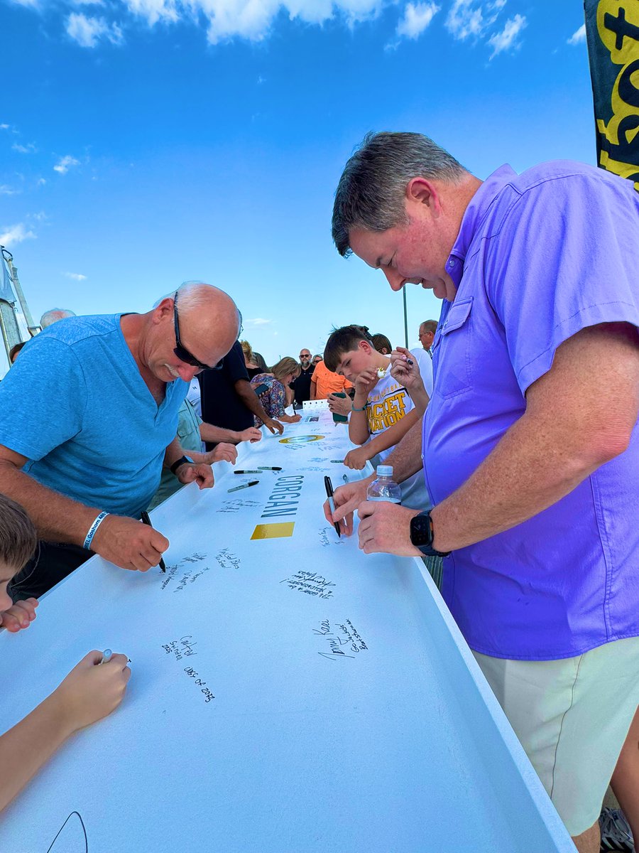 Tremendous showing by our Yellow Jacket community! Thank you to everyone who came out to sign the beam that will soon be part of our new B. McDaniel campus. Your pride and support are building a promising future for our students and educators! 🖤🐝💛