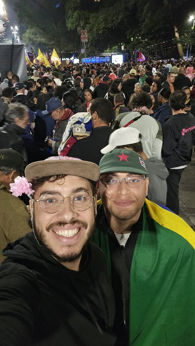 farmácias de MANIPULAÇÃO caio 🏳️‍🌈 tweet media