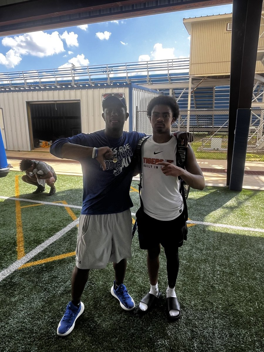 cj (@cj_akins) on Twitter photo Had a great time today at <a href="/SAUFootball/">Mulerider Football</a> Thank you for keeping an eye on me <a href="/SbgHound/">Coach DJ</a> <a href="/coachddean/">Dionte Dean</a> #LetsRide
<a href="/Eric_Sutton4/">Eric Sutton</a> <a href="/StanfordGerry/">Gerry Stanford</a> Had a great time today at <a href="/SAUFootball/">Mulerider Football</a> Thank you for keeping an eye on me <a href="/SbgHound/">Coach DJ</a> <a href="/coachddean/">Dionte Dean</a> #LetsRide
<a href="/Eric_Sutton4/">Eric Sutton</a> <a href="/StanfordGerry/">Gerry Stanford</a>