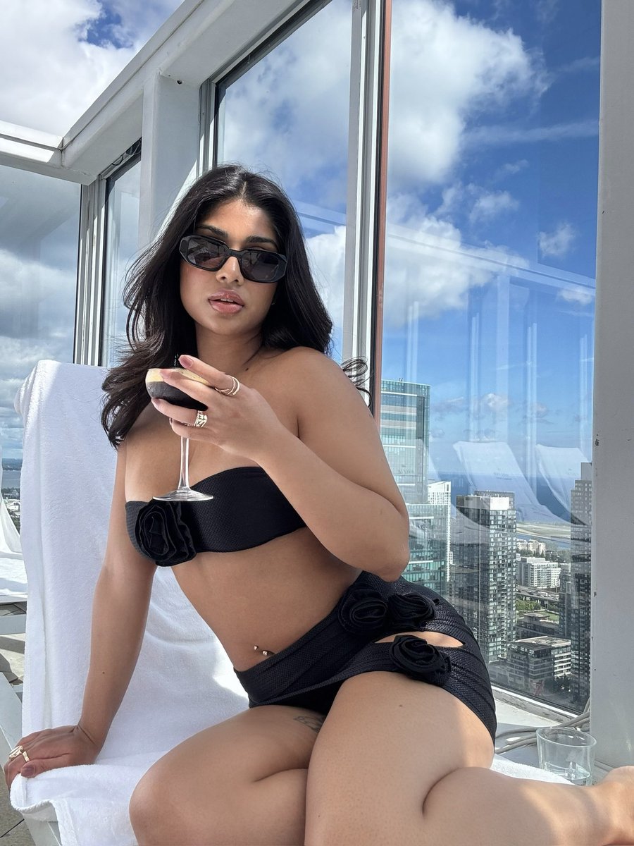 Priyanka tweet media