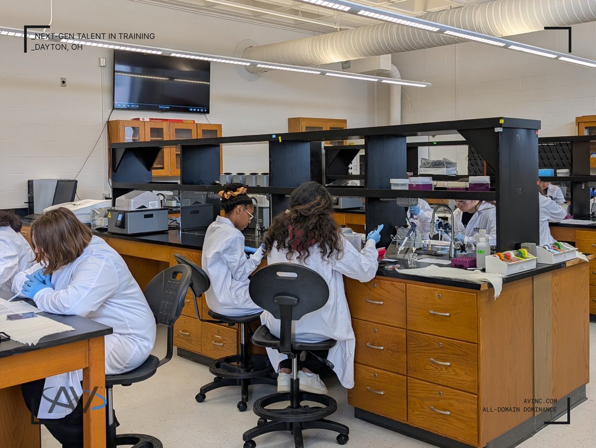 aerovironment's tweet image. High school students join us on @WrightState's campus for a two-week biotechnology and bio-manufacturing bootcamp. #DaytonMADE offers our next-gen talent with immersive lab experiences, industry field trips, and incredible exposure to careers in #STEM fields. @DBJnews reports ➡️…