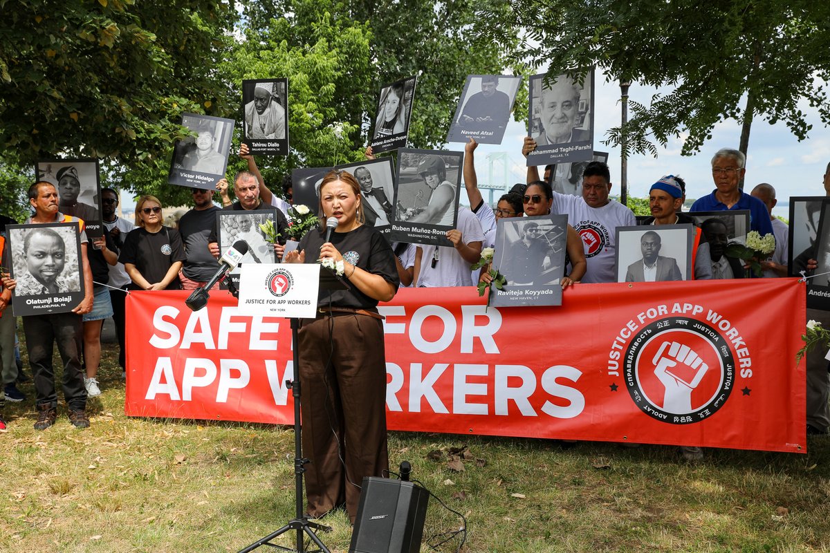1 in 5 NYC food delivery drivers have been injured or assaulted on the job.

We need safety measures, like:

✅ Panic buttons and real-time tracking
✅ A zero tolerance policy for violence
✅ Verified rider identification
✅ Protections against long shifts and forced fatigue